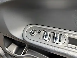 Used 2021 MINI Countryman Cooper Classic Grey - Interior and Exterior details 13