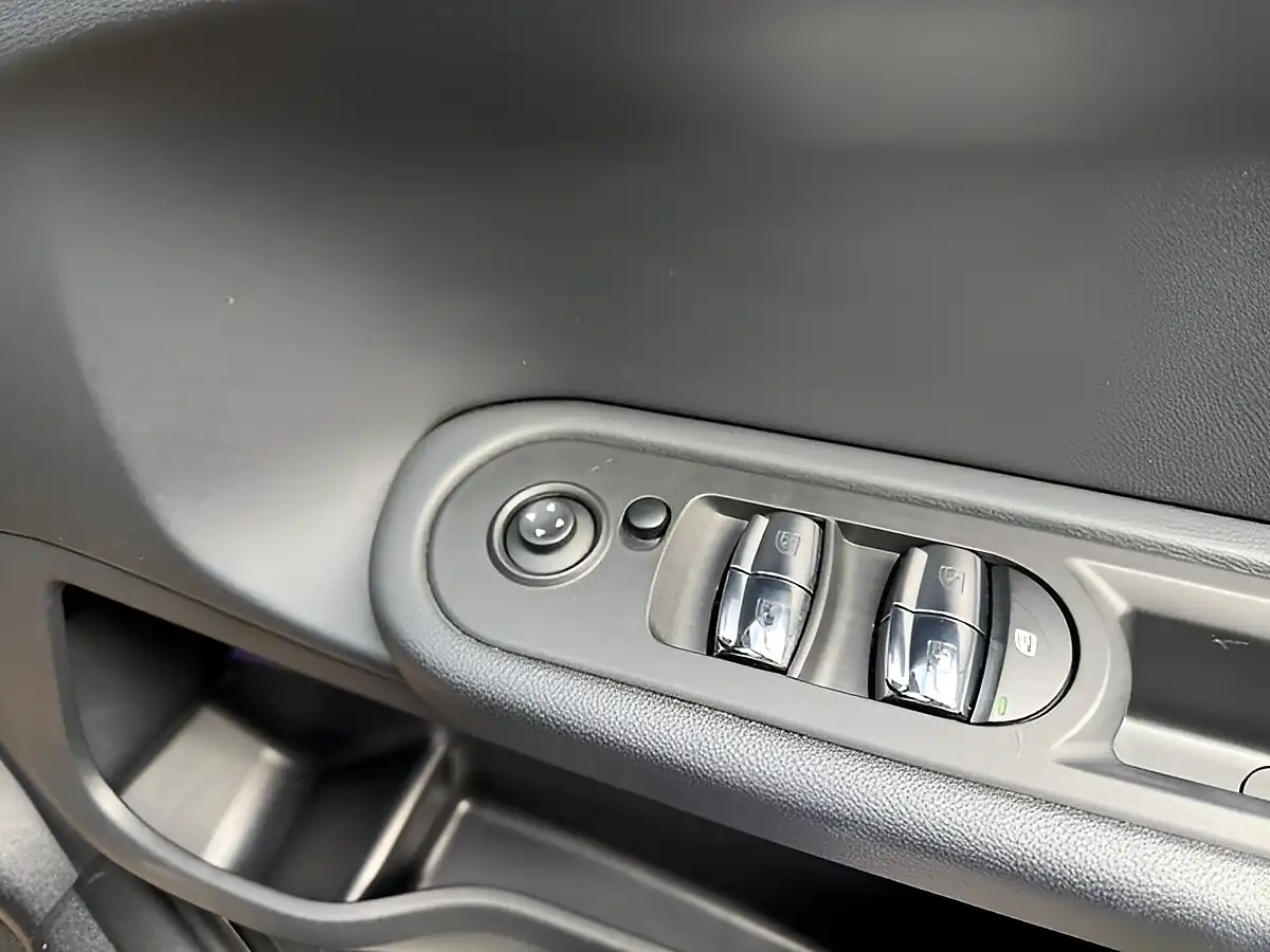 Used 2021 MINI Countryman Cooper Classic Grey - Interior and Exterior details 13
