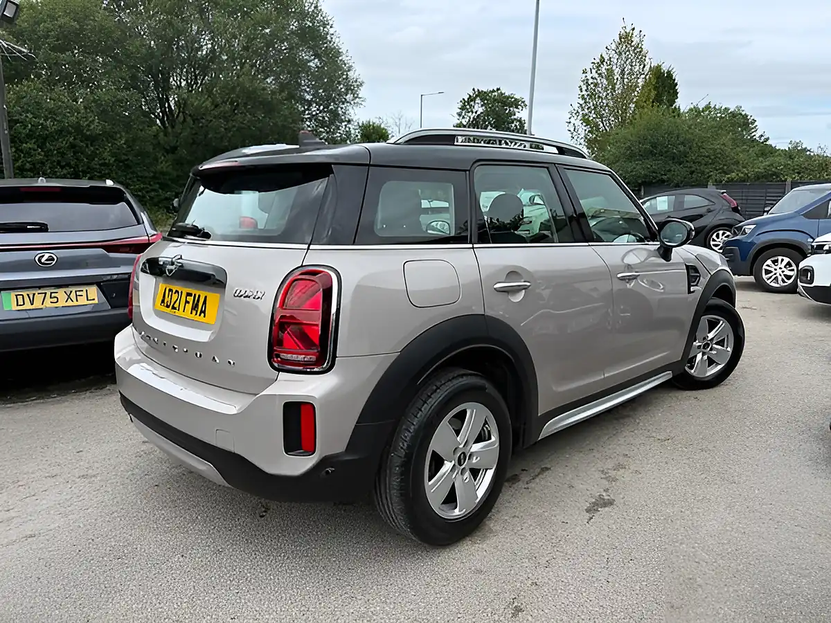 Used 2021 MINI Countryman Cooper Classic Grey - Interior and Exterior details 3