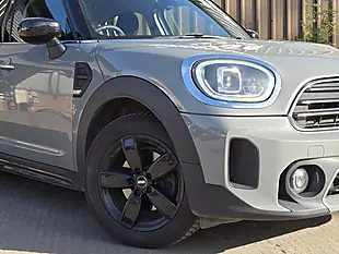 Used 2021 MINI Countryman Cooper Classic Grey - Interior and Exterior details 2