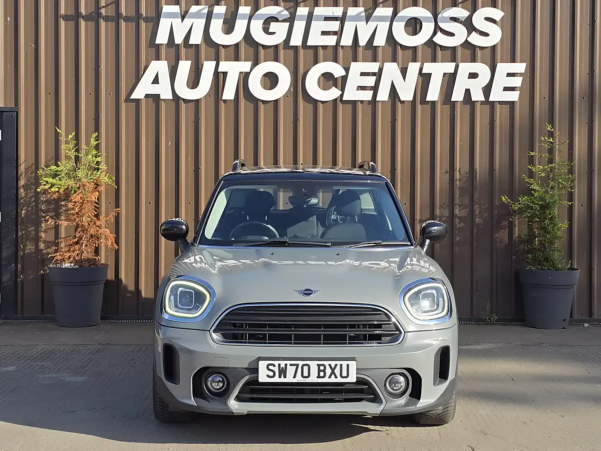 Used 2021 MINI Countryman Cooper Classic Grey - Interior and Exterior details 3