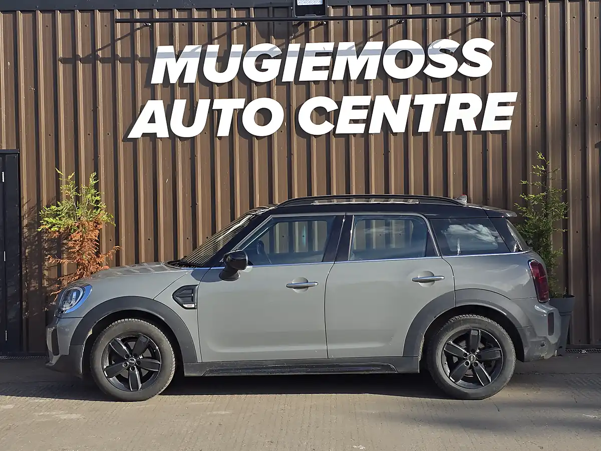 Used 2021 MINI Countryman Cooper Classic Grey - Interior and Exterior details 4