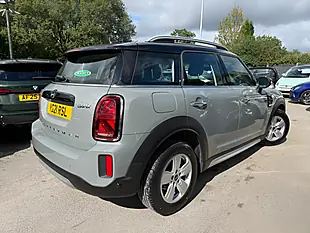 Used 2021 MINI Countryman Cooper Classic Moonwalk Grey Metallic - Interior and Exterior details 5