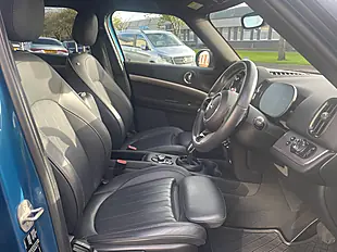 Used 2021 MINI Countryman Cooper Exclusive Island Blue - Interior and Exterior details 7