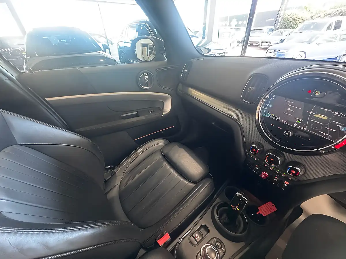 Used 2021 MINI Countryman Exclusive Silver - Interior and Exterior details 13