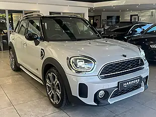 Used 2021 MINI Countryman Exclusive Silver - Interior and Exterior details 14