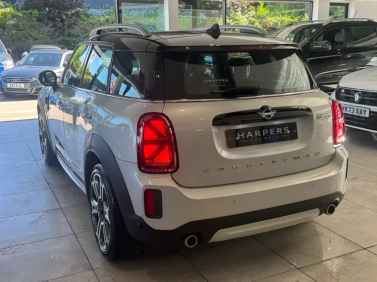 Used 2021 MINI Countryman Exclusive Silver - Interior and Exterior details 18