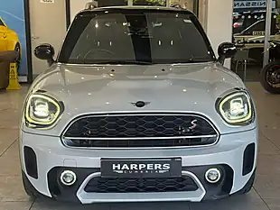 Used 2021 MINI Countryman Exclusive Silver - Interior and Exterior details 3