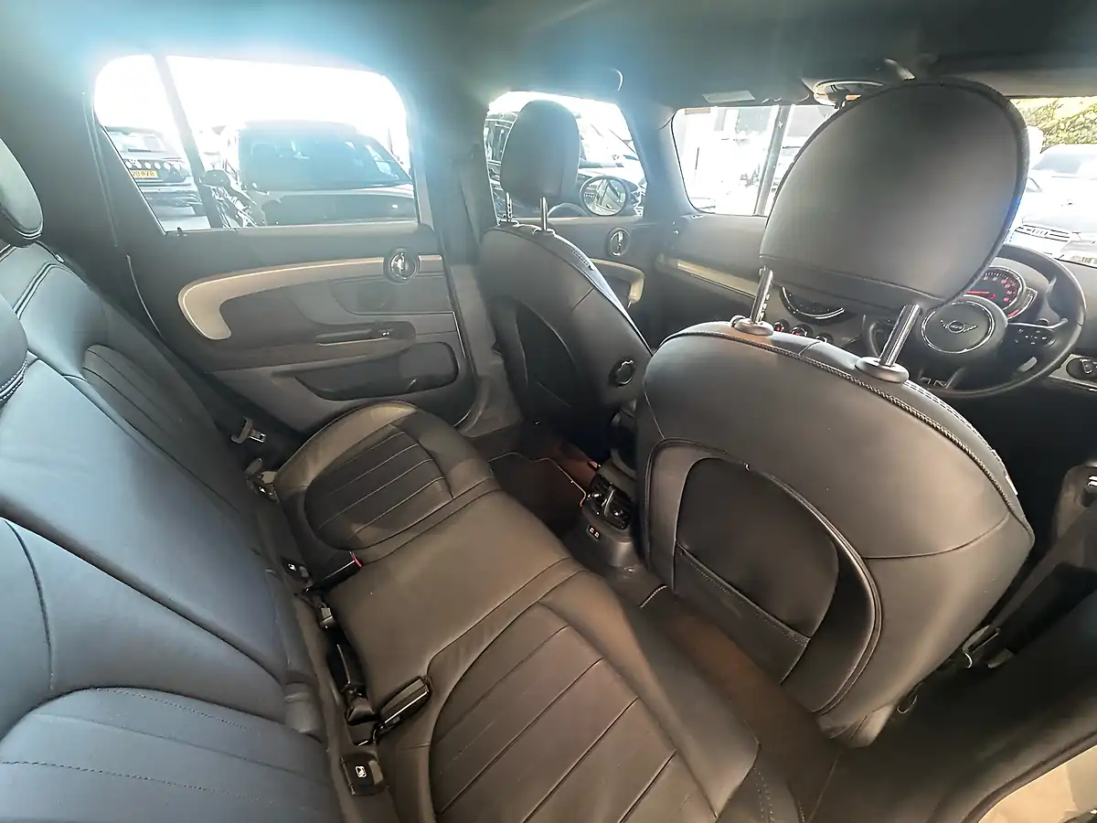 Used 2021 MINI Countryman Exclusive Silver - Interior and Exterior details 7