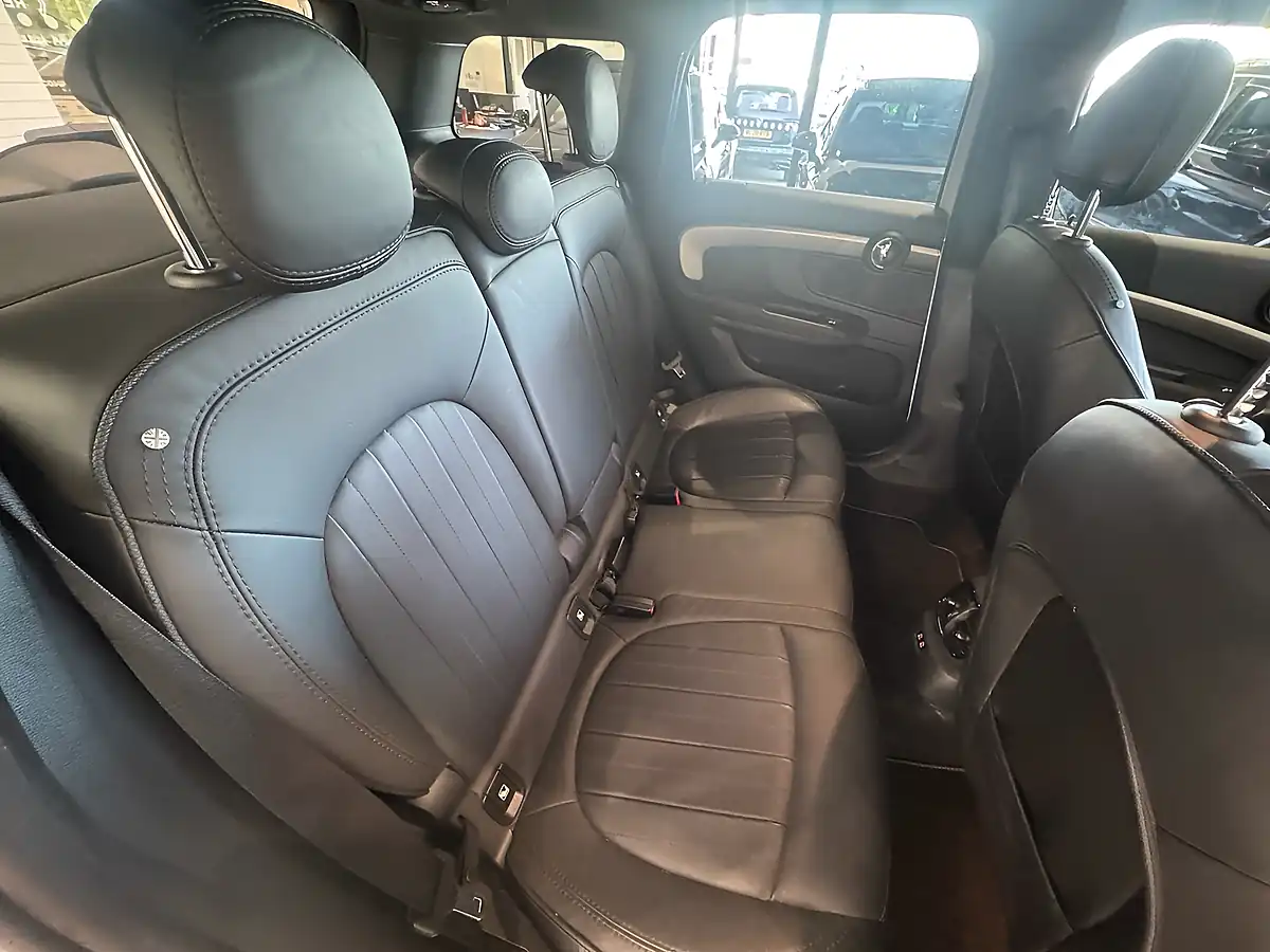 Used 2021 MINI Countryman Exclusive Silver - Interior and Exterior details 8