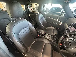 Used 2021 MINI Countryman Exclusive Silver - Interior and Exterior details 9