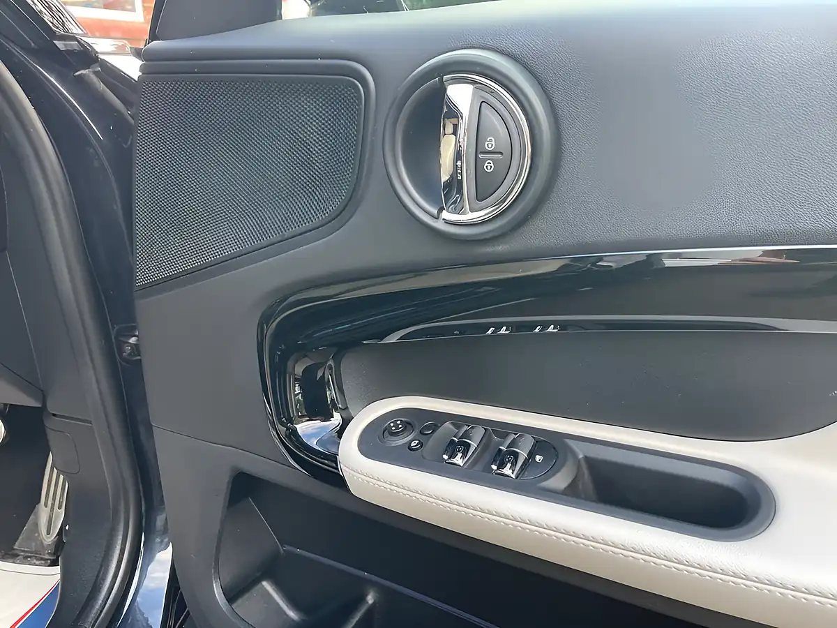Used 2021 MINI Countryman John Cooper Works Black - Interior and Exterior details 13