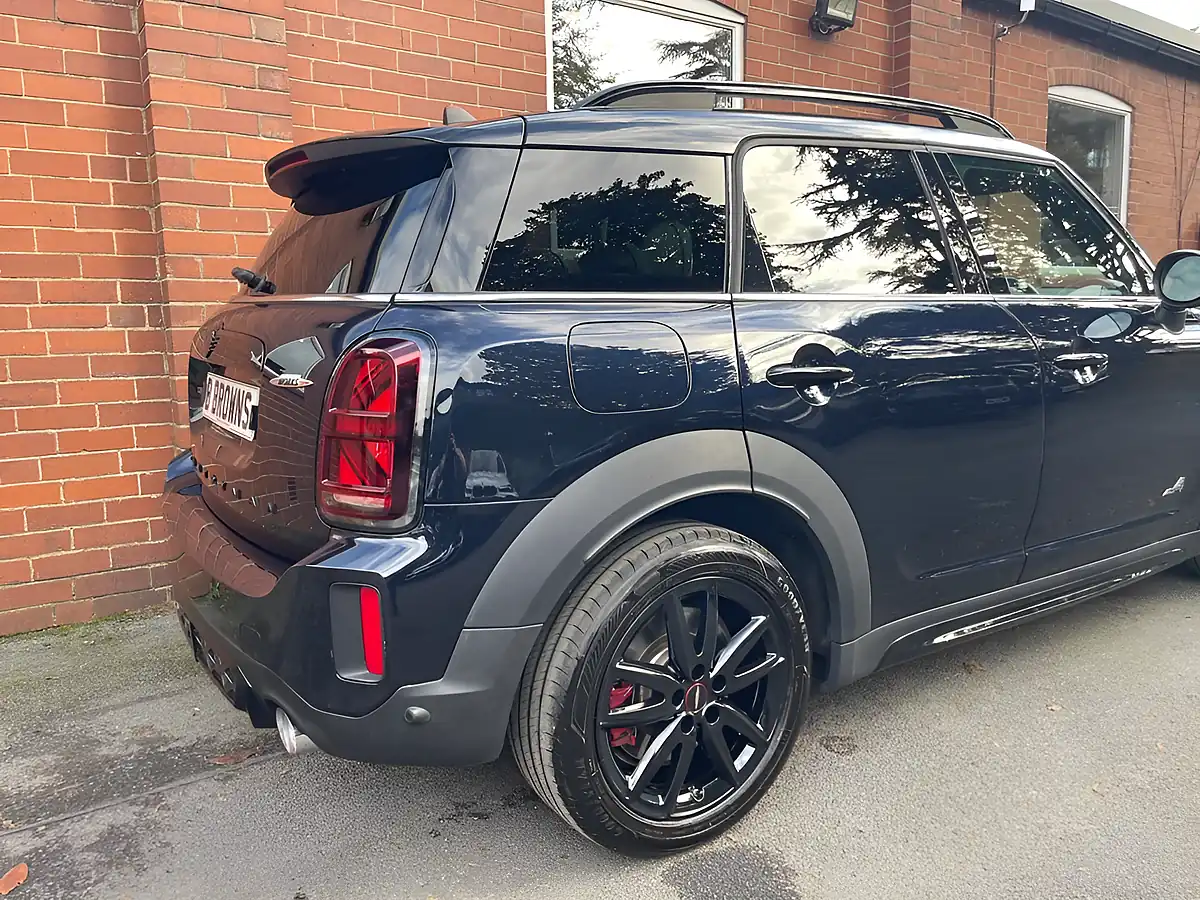 Used 2021 MINI Countryman John Cooper Works Black - Interior and Exterior details 8