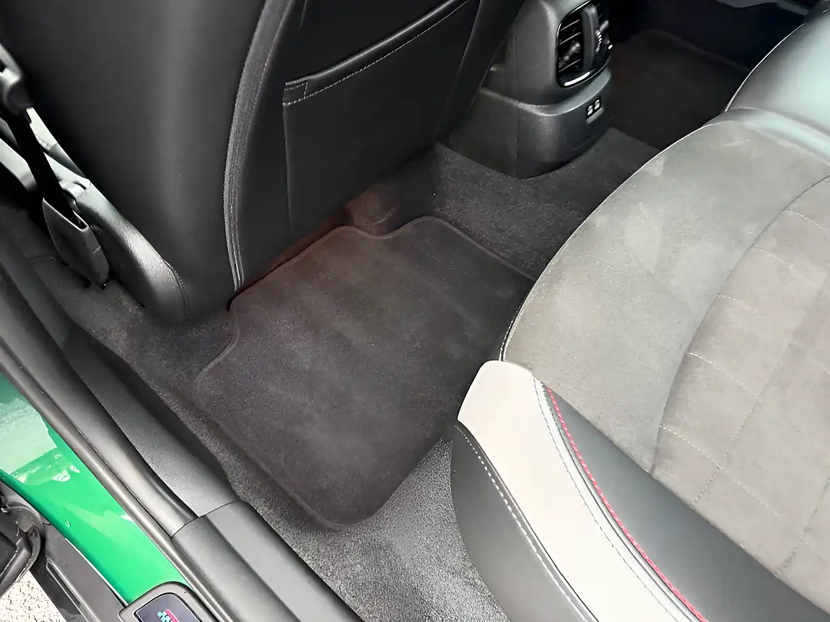 Used 2021 MINI Countryman John Cooper Works Green - Interior and Exterior details 15