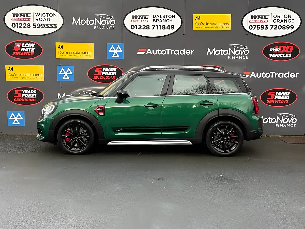 Used 2021 MINI Countryman John Cooper Works Green - Interior and Exterior details 2