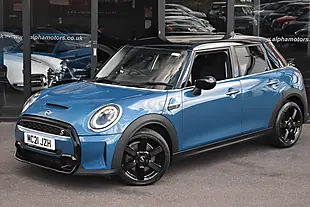 Used 2021 MINI Hatch Classic Starlight Blue - Interior and Exterior details 4