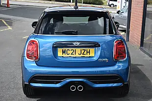 Used 2021 MINI Hatch Classic Starlight Blue - Interior and Exterior details 6