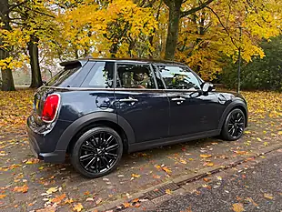 Used 2021 MINI Hatch Cooper Exclusive Black - Interior and Exterior details 2