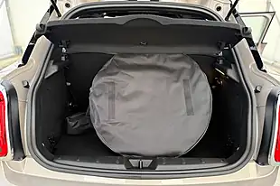 Used 2021 MINI Hatch Cooper Exclusive Grey - Interior and Exterior details 19