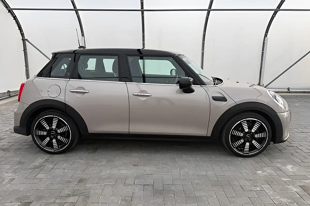 Used 2021 MINI Hatch Cooper Exclusive Grey - Interior and Exterior details 3