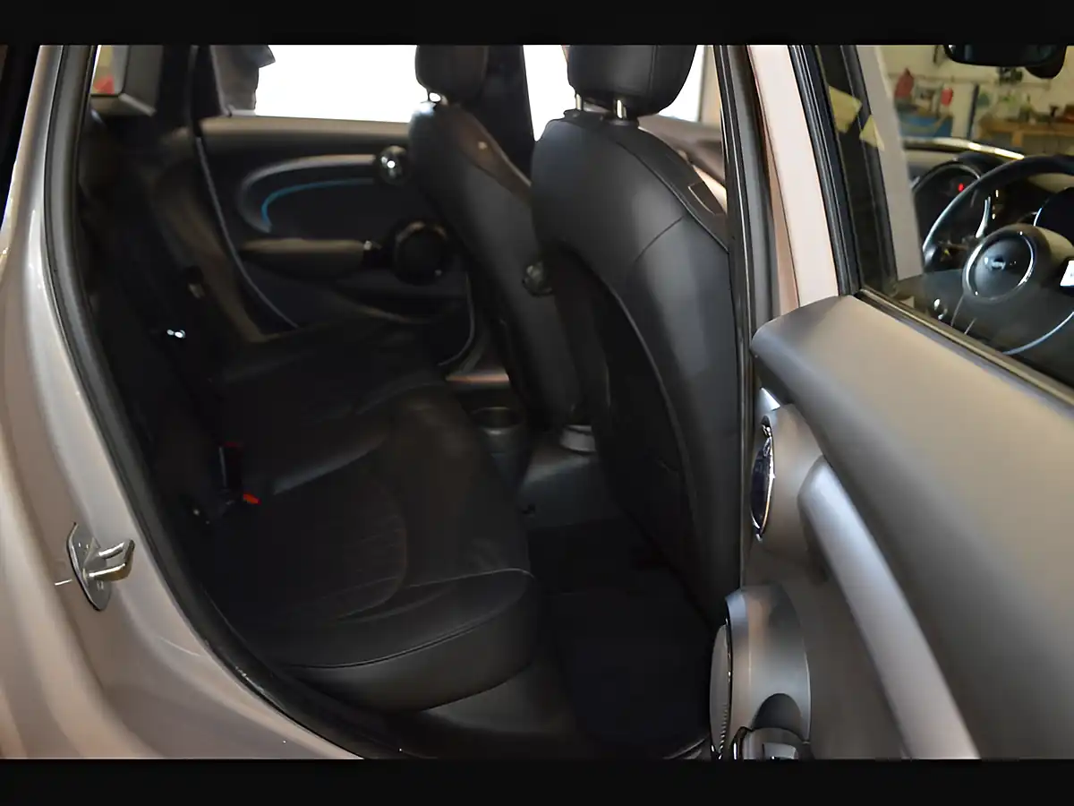 Used 2021 MINI Hatch Cooper Exclusive Rooftop Grey - Interior and Exterior details 16