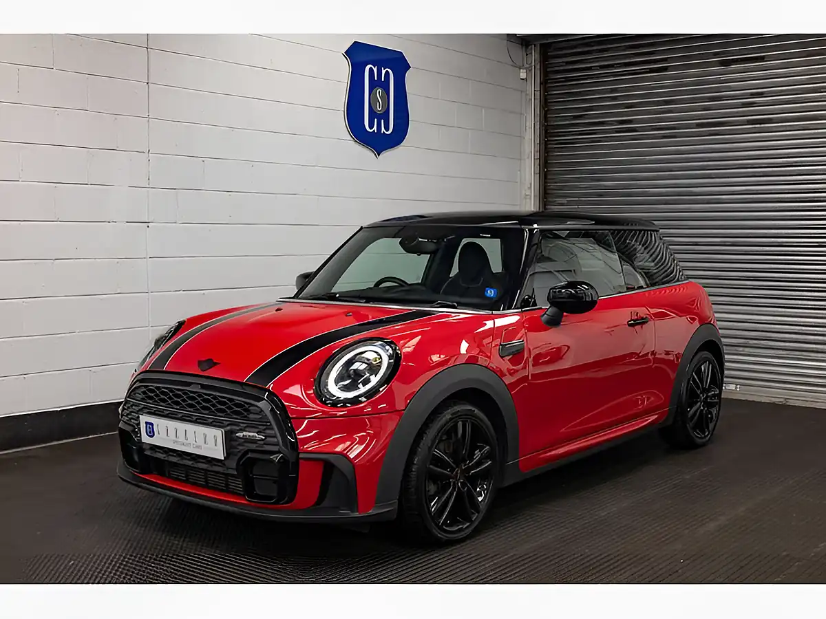 Used 2021 MINI Hatch Cooper Sport Chilli Red - Front View