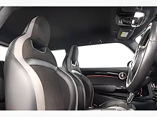 Used 2021 MINI Hatch Cooper Sport Chilli Red - Interior and Exterior details 12