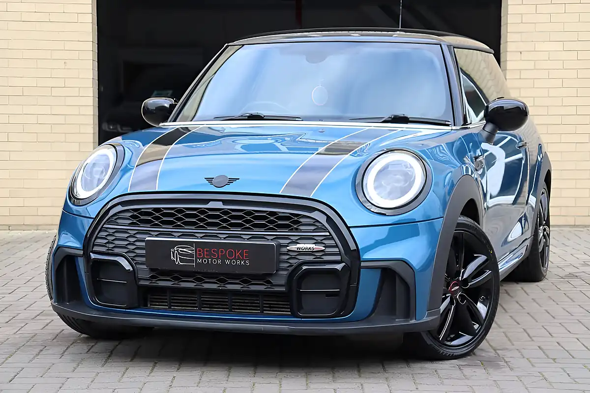 Used 2021 MINI Hatch Cooper Sport Island Blue - Front View