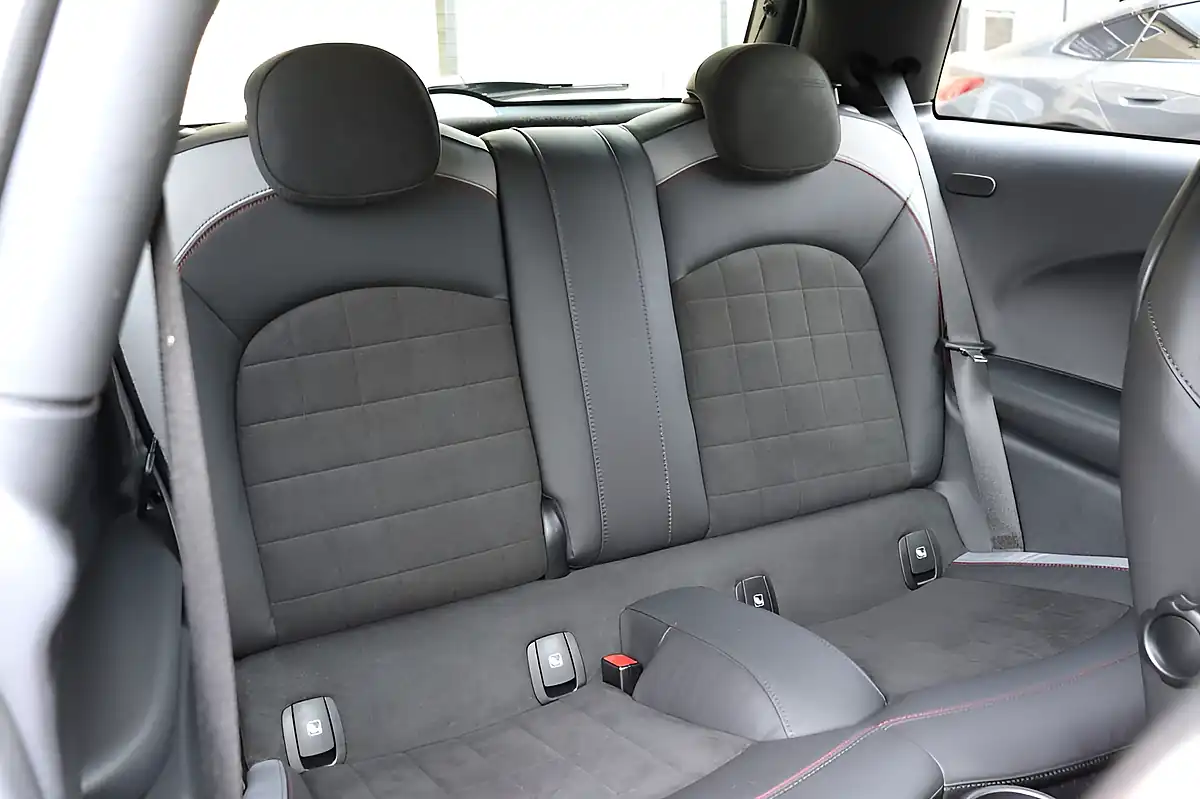 Used 2021 MINI Hatch Cooper Sport Island Blue - Interior and Exterior details 5