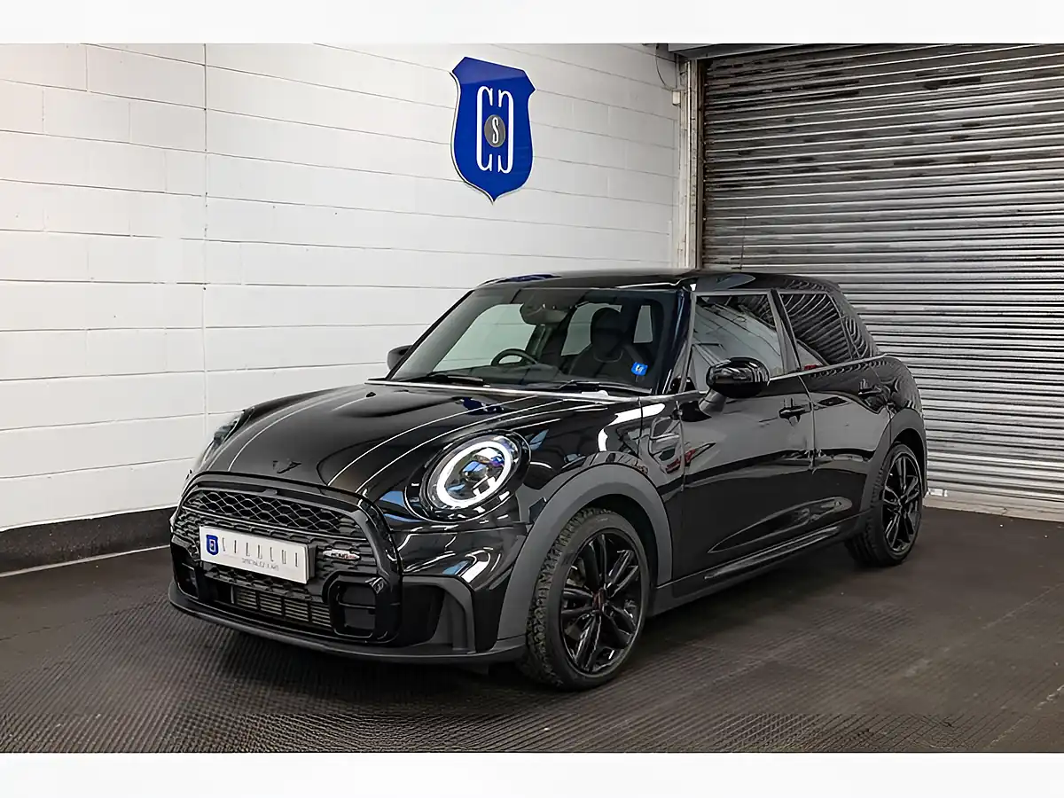 Used 2021 MINI Hatch Cooper Sport Midnight Black - Front View