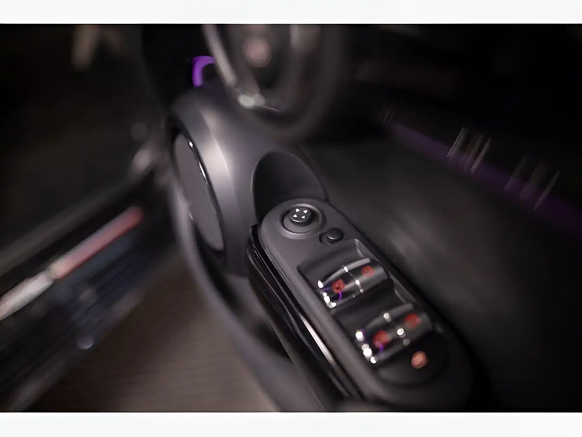 Used 2021 MINI Hatch Cooper Sport Midnight Black - Interior and Exterior details 15