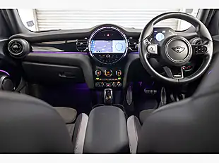 Used 2021 MINI Hatch Cooper Sport Midnight Black - Interior and Exterior details 2