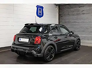 Used 2021 MINI Hatch Cooper Sport Midnight Black - Interior and Exterior details 3