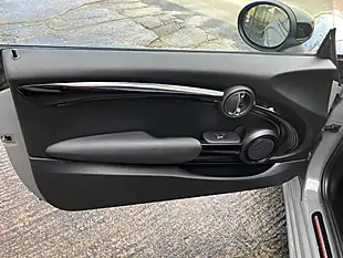 Used 2021 MINI Hatch Cooper Sport Moonwalk Grey Metallic - Interior and Exterior details 16