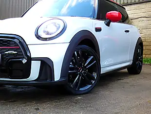 Used 2021 MINI Hatch Cooper Sport Silver - Interior and Exterior details 18