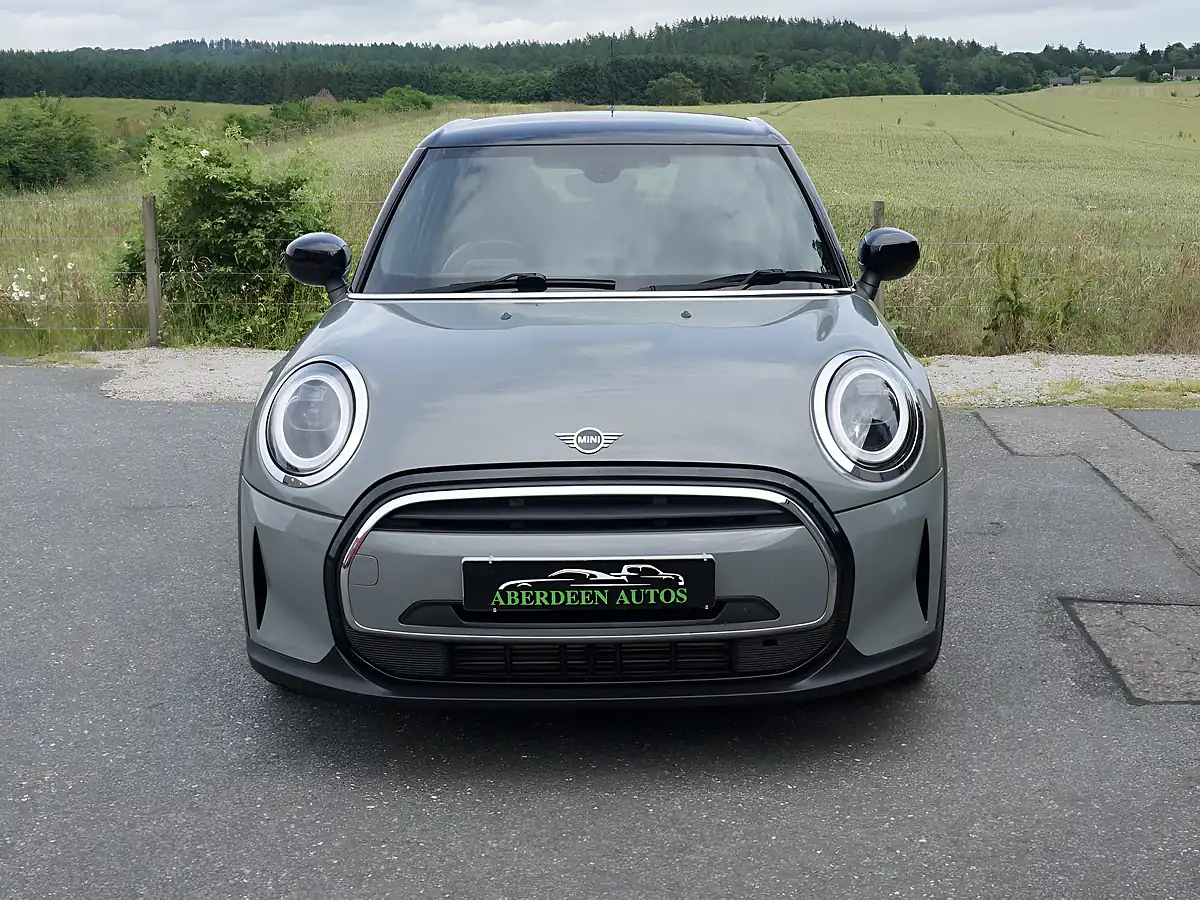 Used 2021 MINI Hatch Exclusive Grey - Interior and Exterior details 2