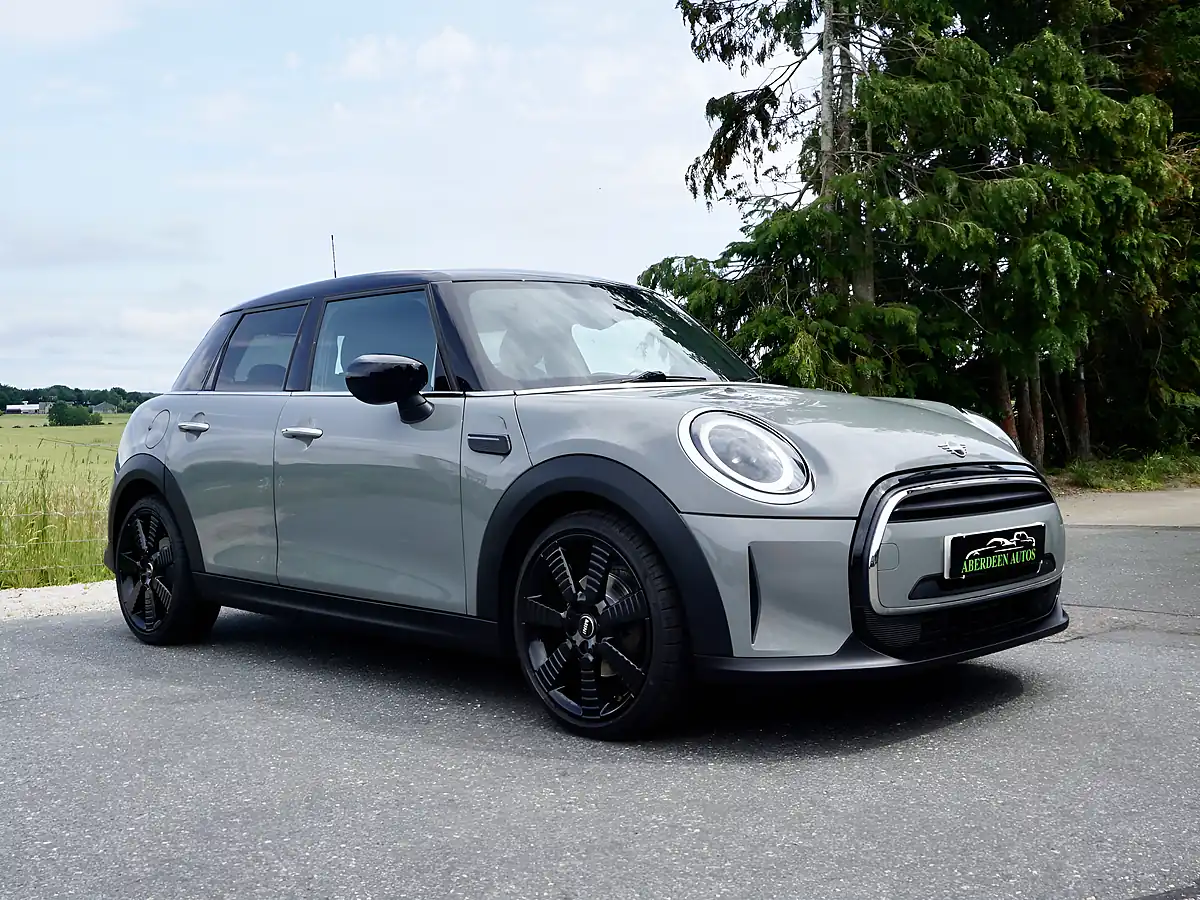 Used 2021 MINI Hatch Exclusive Grey - Interior and Exterior details 20