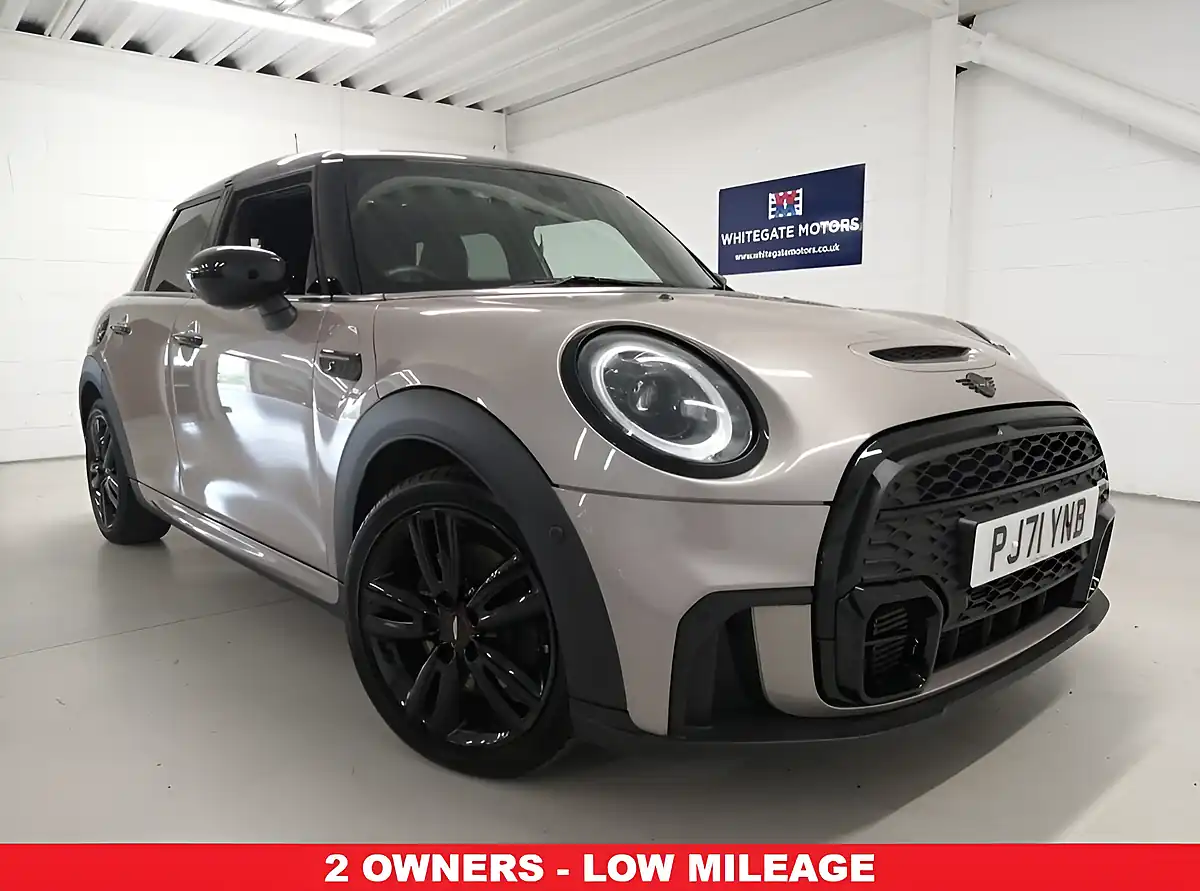 Used 2021 MINI Hatch Sport Grey - Front View