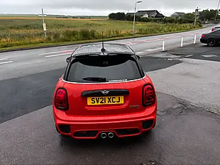 Used 2021 MINI Hatch Sport Orange - Interior and Exterior details 10