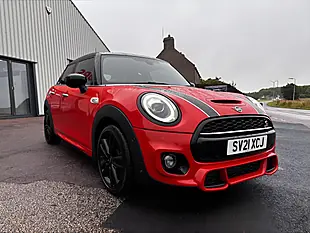 Used 2021 MINI Hatch Sport Orange - Interior and Exterior details 2