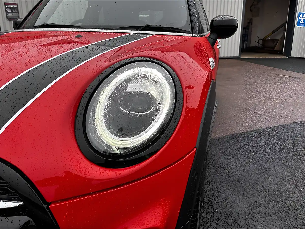 Used 2021 MINI Hatch Sport Orange - Interior and Exterior details 8