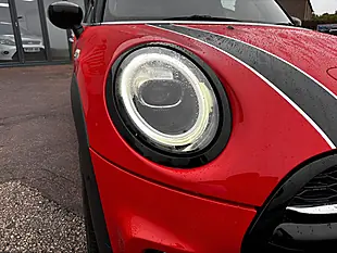 Used 2021 MINI Hatch Sport Orange - Interior and Exterior details 9