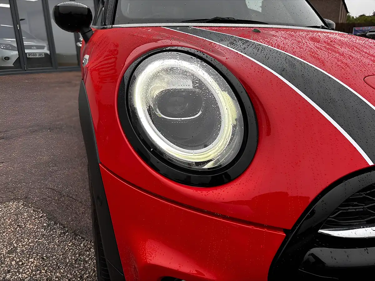 Used 2021 MINI Hatch Sport Orange - Interior and Exterior details 9