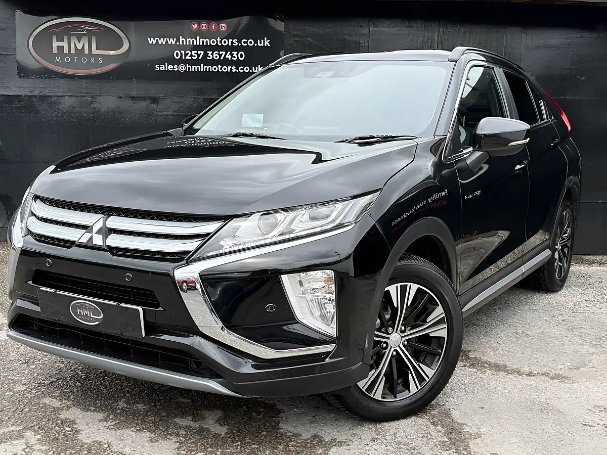 Used 2021 Mitsubishi Eclipse Cross Dynamic Black - Front View