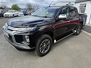 Used 2021 Mitsubishi L200 Barbarian Black - Interior and Exterior details 8