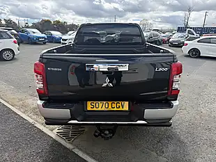 Used 2021 Mitsubishi L200 Barbarian Black - Interior and Exterior details 7