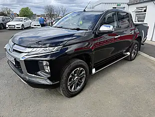 Used 2021 Mitsubishi L200 Barbarian Black - Interior and Exterior details 8