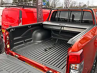 Used 2021 Mitsubishi L200 Barbarian Orange - Interior and Exterior details 18