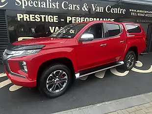 Used 2021 Mitsubishi L200 Barbarian Red - Interior and Exterior details 4