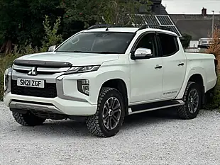 Used 2021 Mitsubishi L200 Barbarian White - Interior and Exterior details 6